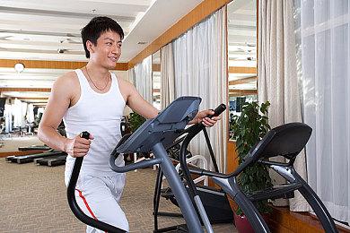 《小缇娜的奇幻之地》PC性能分析 2K分辨率或以上需更高端显卡